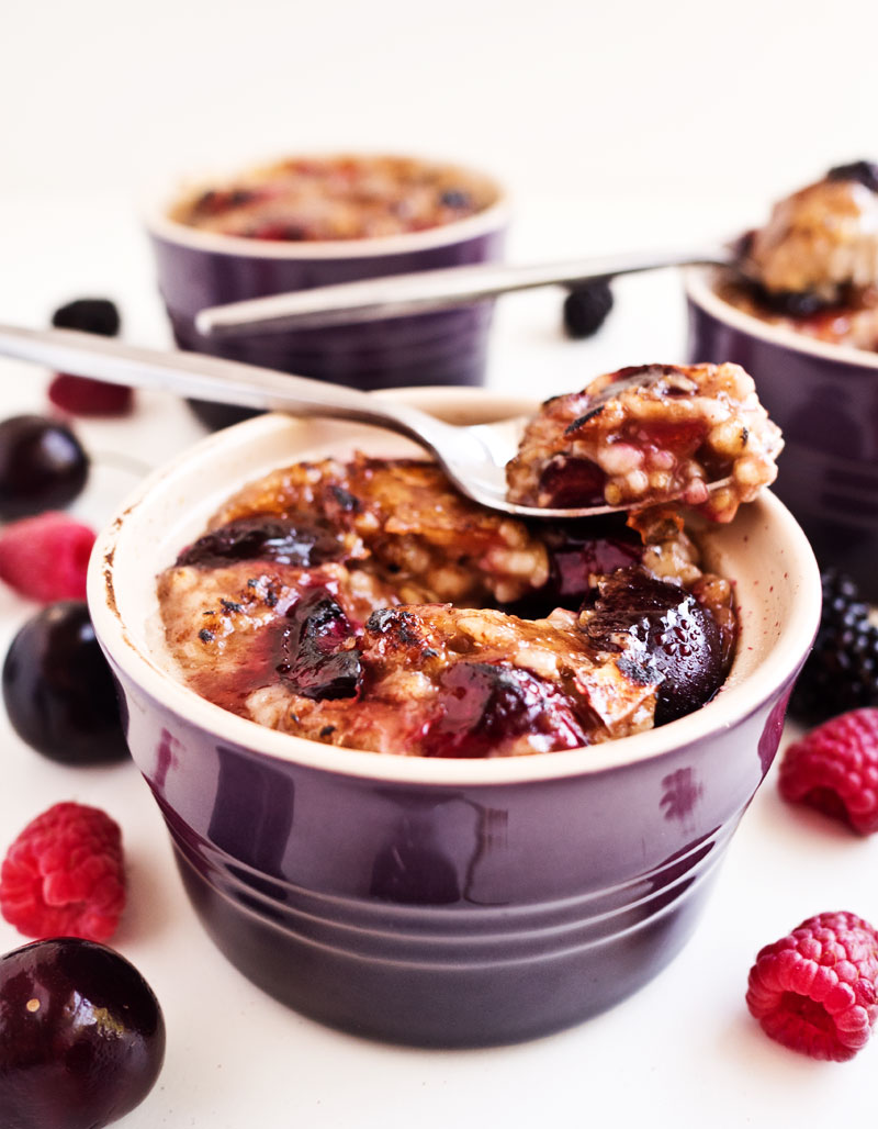 Brûléed Oats with Nuts & Berries: 3 Ways | thekitchenpaper.com