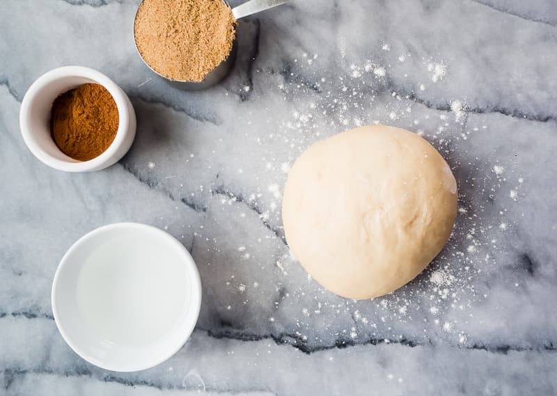 Vegan Small Batch Cinnamon Rolls | The Kitchen Paper